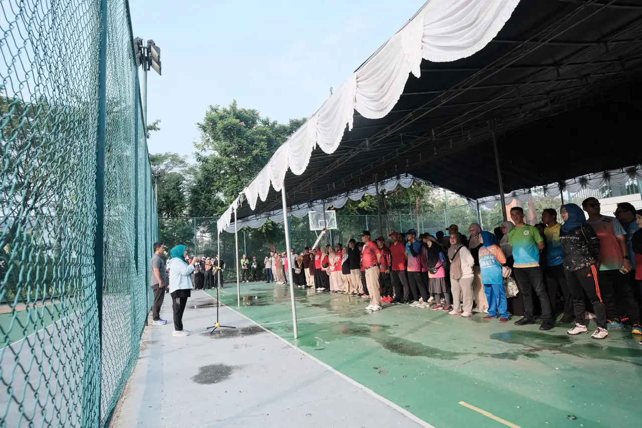 Jadi Pembina Apel Pagi, Pj Sekda Ajak ASN Ramaikan Lebaran Depok