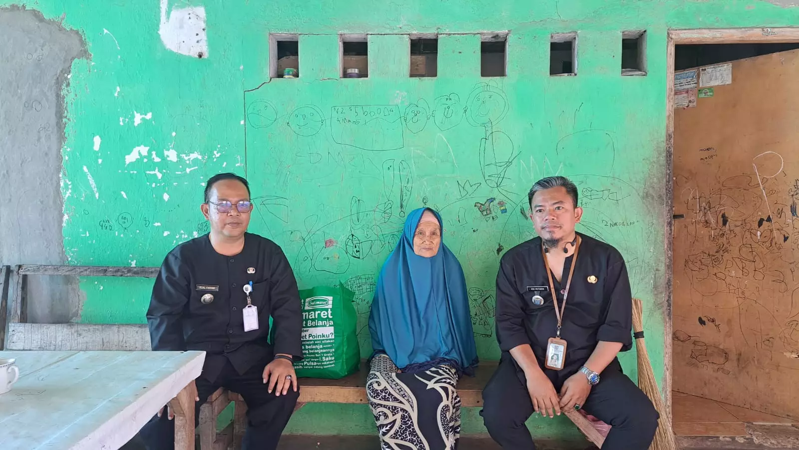 Peduli Sesama, Kecamatan Bojongsari Gulirkan Program GPS Bantu Warga Kurang Mampu