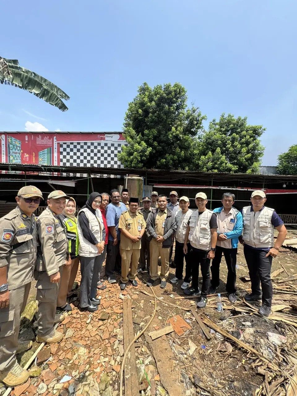 Kolaborasi Tim Maung ASRI, Satpol PP dan Kelurahan Tertibkan Peternakan Bebek di Cinangka