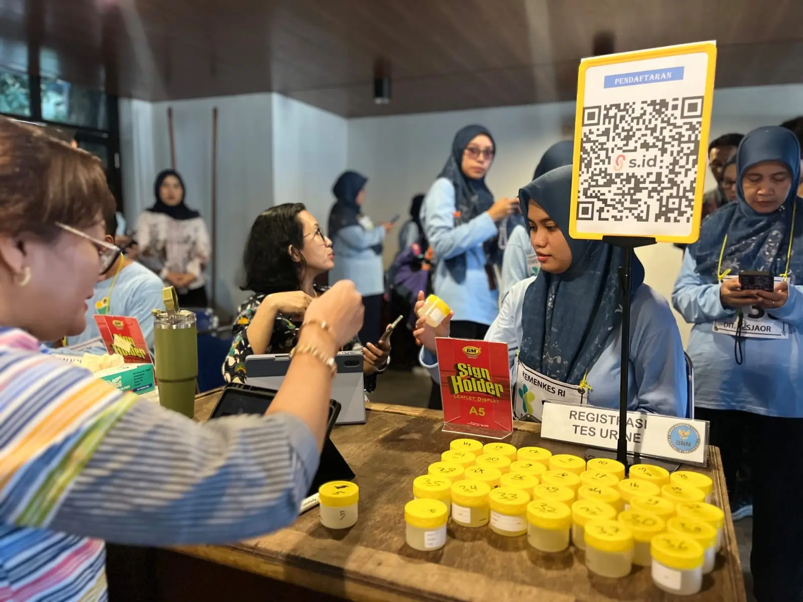 Puluhan Pegawai Dinkes Depok Jalani Tes Urine, Hasilnya Negatif Narkoba