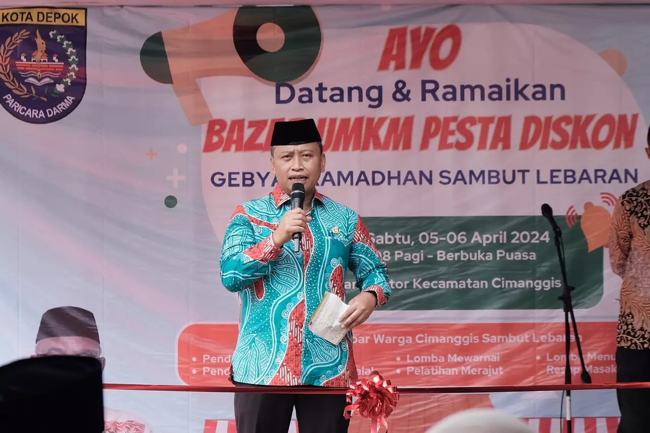 Sekda Depok Buka Bazar UMKM Sambut Lebaran di Kecamatan Cimanggis