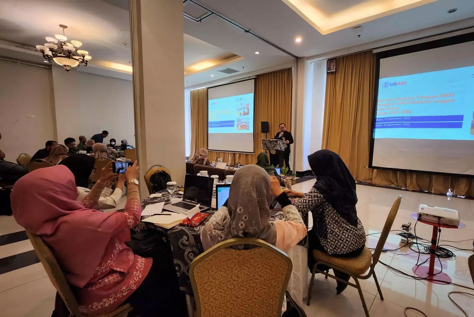 Percepat Akses Air Minum Hingga Sanitasi Aman, USAID-IUWASH dan Pemkot Depok Bahas RKT Ketiga