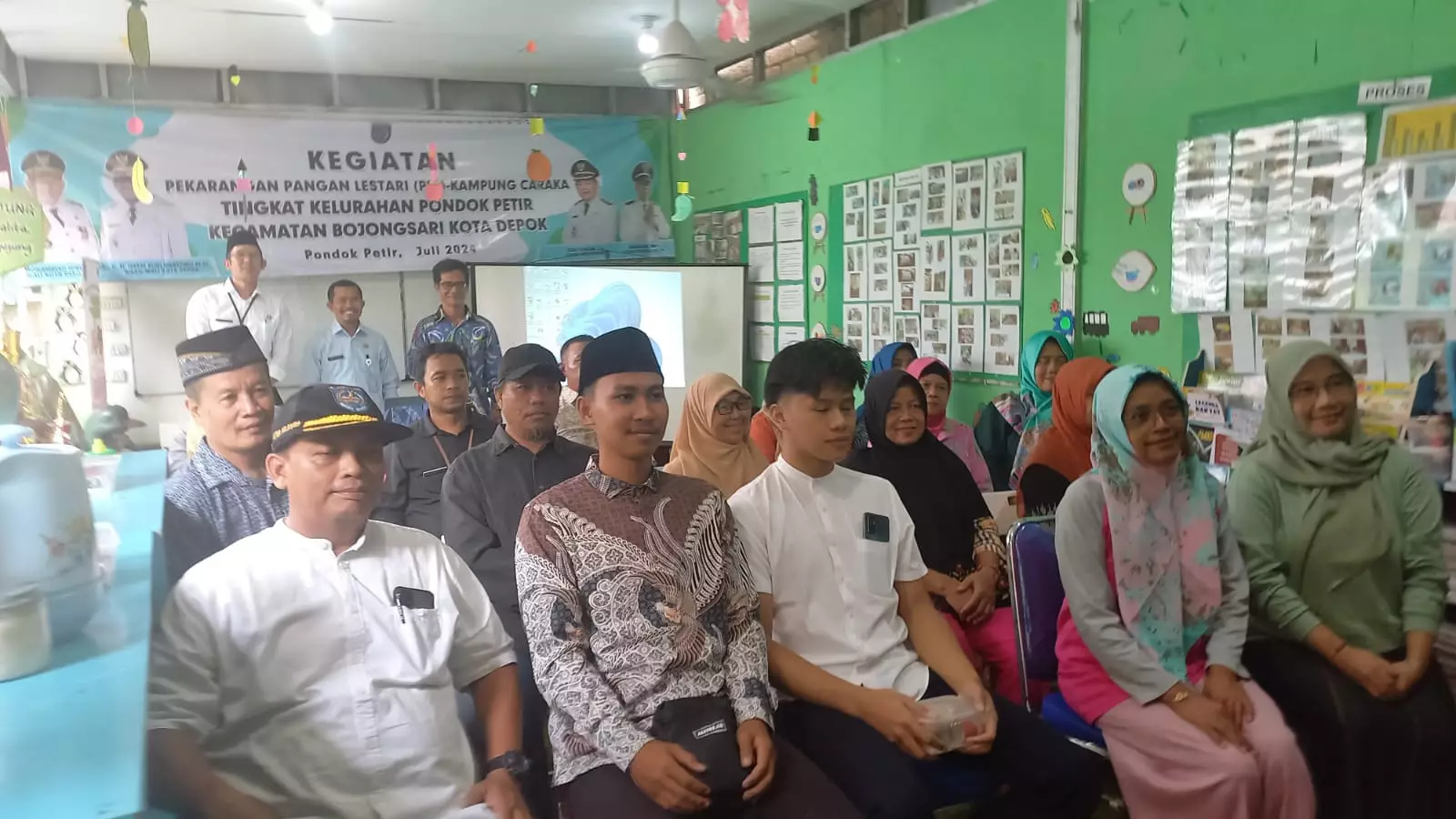 Puluhan Warga Kampung Caraka RW 09 Pontir Ikuti Pelatihan P2L