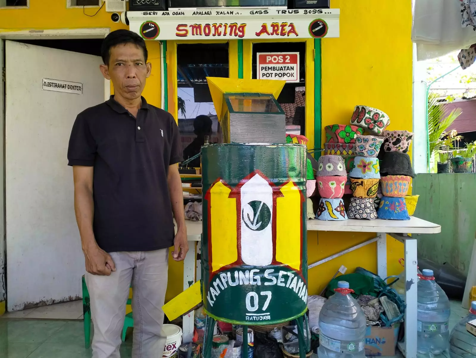 Warga RW 7 Ratujaya Ciptakan Mesin Pencacah Sampah dari Barang Bekas