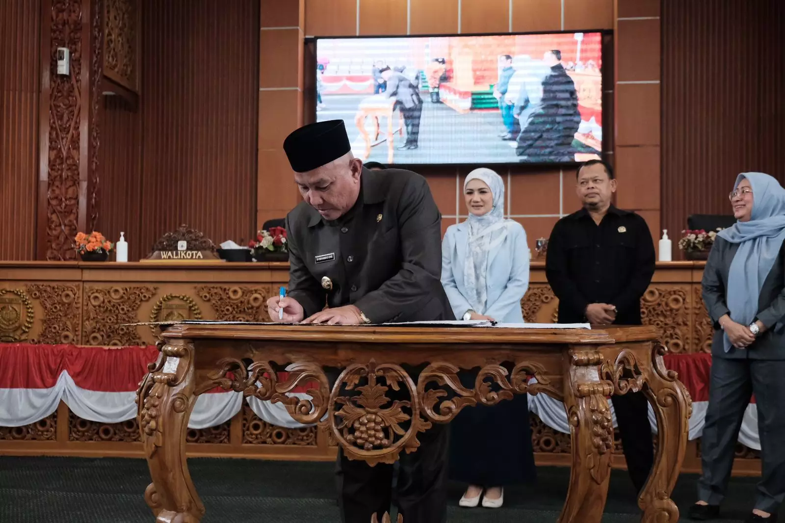 DPRD Depok Setujui RAPBD 2025, Wali Kota Sebut Pilar Penting Pembangunan Daerah