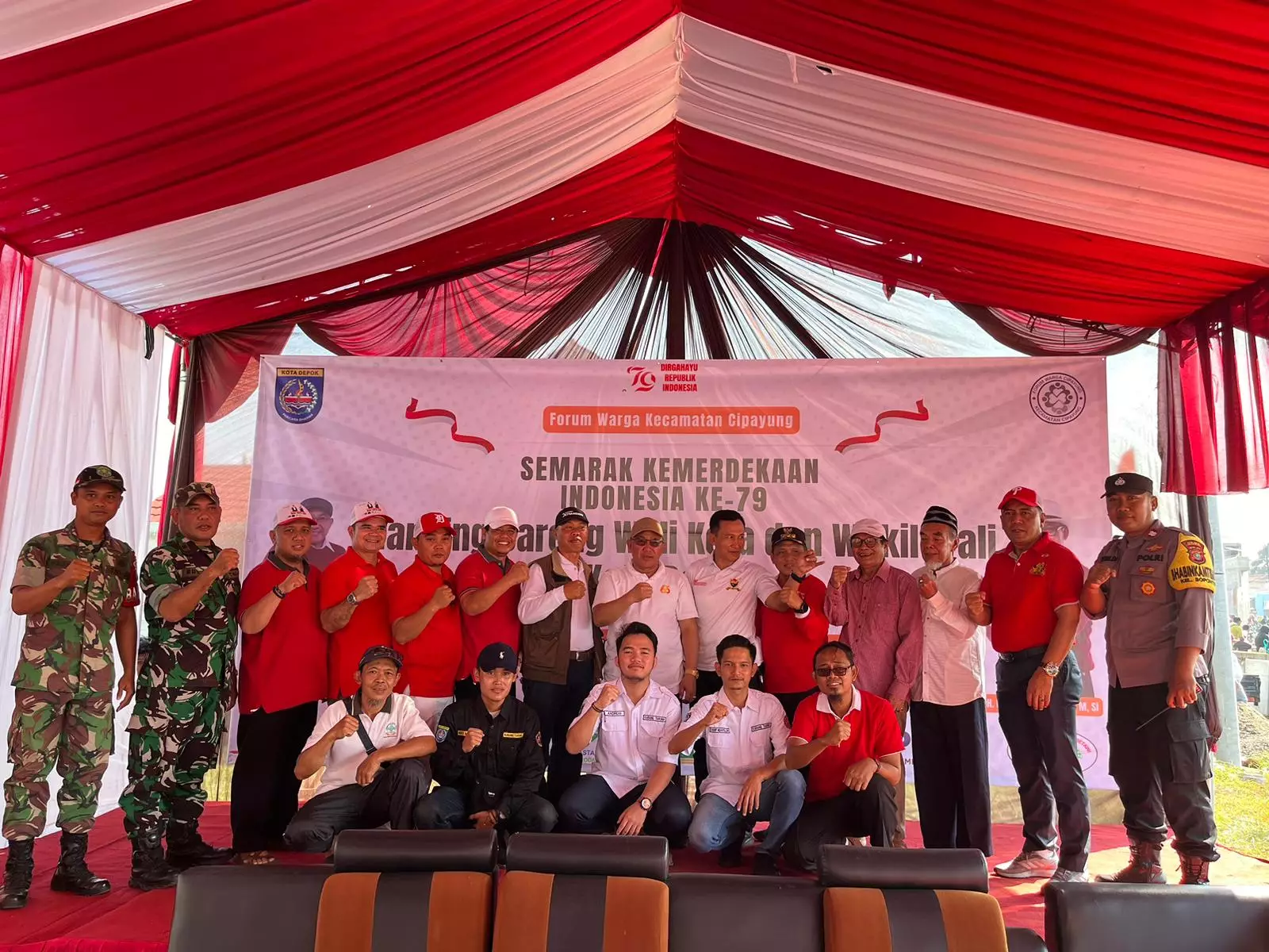 Demi Mancing Bareng Wali-Wakil Wali Kota Depok, 1.300 Kg Ikan Ditebar di Situ Citayam
