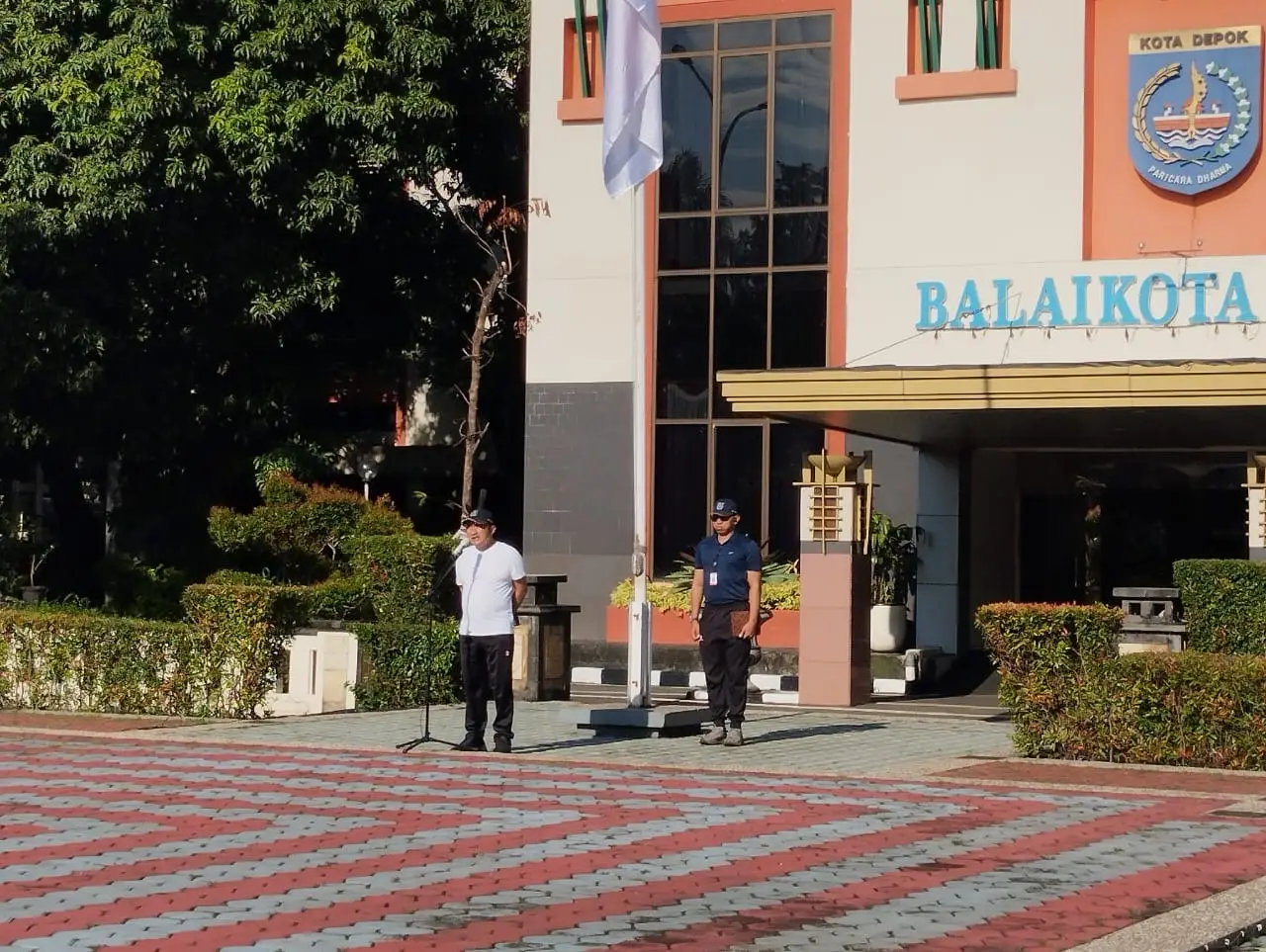 Wawalkot Depok Tegaskan ASN Harus Jadi Teladan Jaga Lingkungan