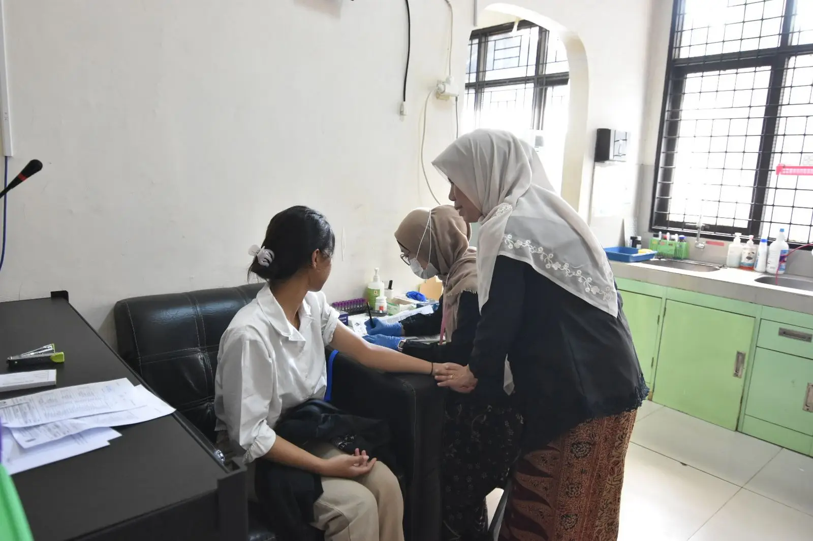 Catin di Depok Wajib Jalani Test HIV sampai Konseling, Datang ke Puskesmas Biaya Gratis