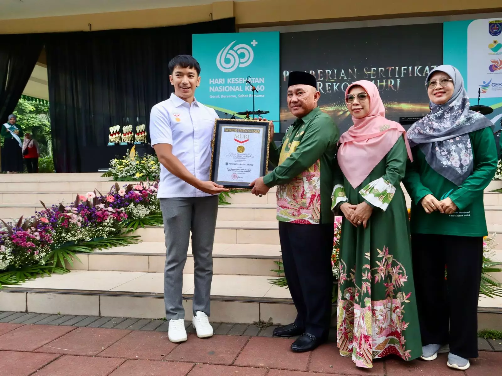 Kota Depok Pecahkan Rekor MURI Pemeriksaan Kesehatan Pelajar