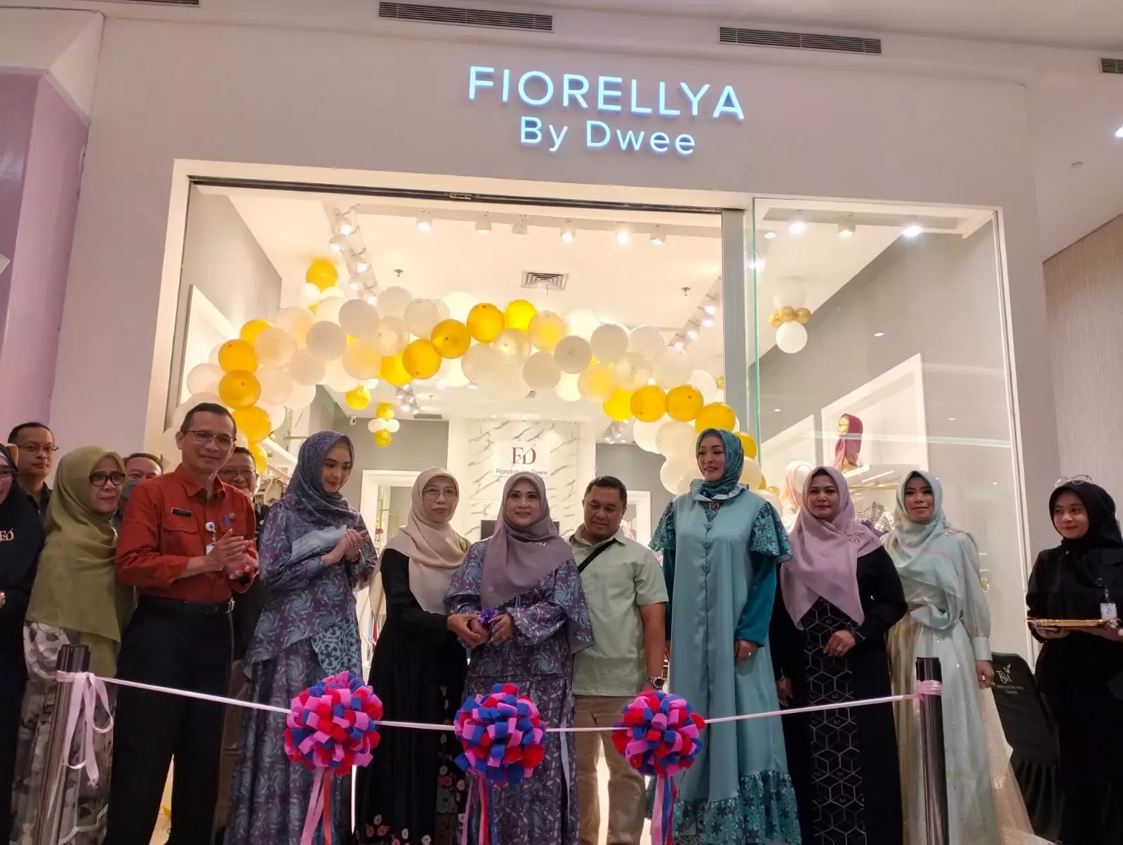 Launching Butik Fiorellya By Dwee, Kadisdagin: Semoga Dapat Mendorong Pelaku Industri Fesyen untuk Meningkatkan Kreativitas