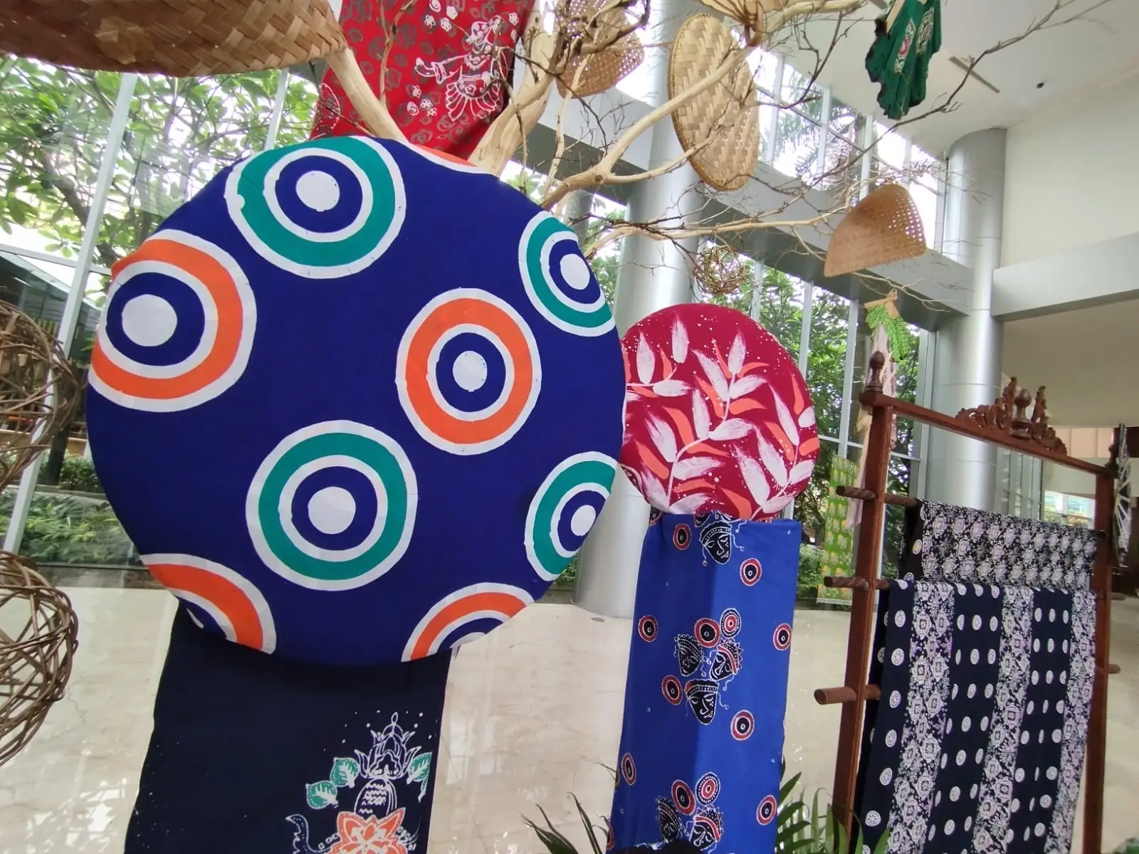 Kolaborasi Pemkot-Margo Hotel Hadirkan Pameran Batik Khas Depok