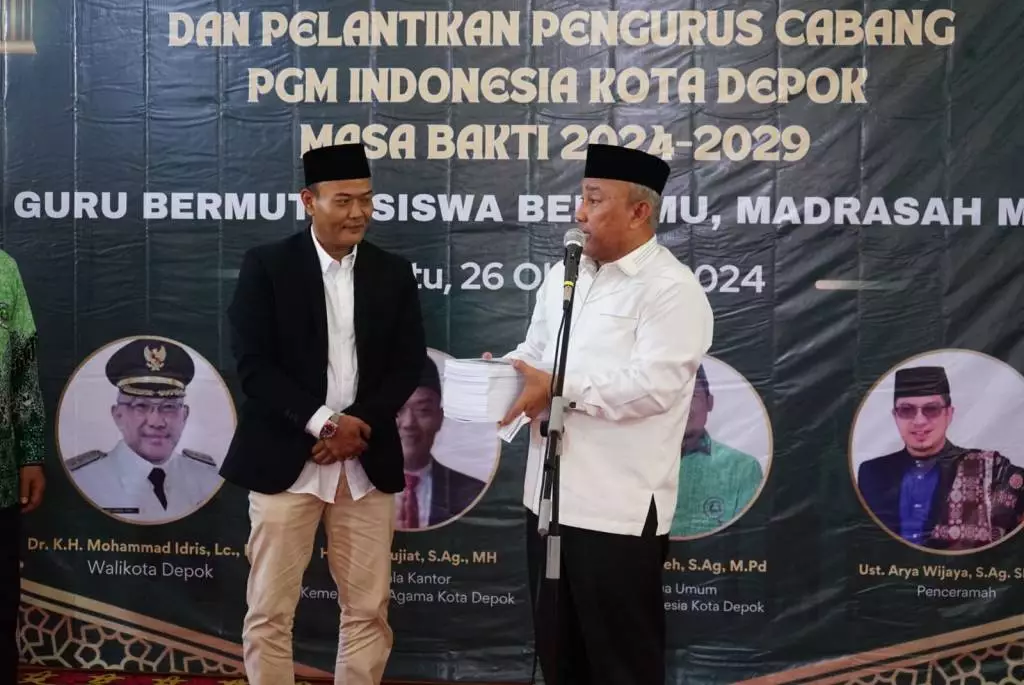Siapkan Generasi Emas 2045, Kiai Idris Beri Pengarahan Guru Madrasah