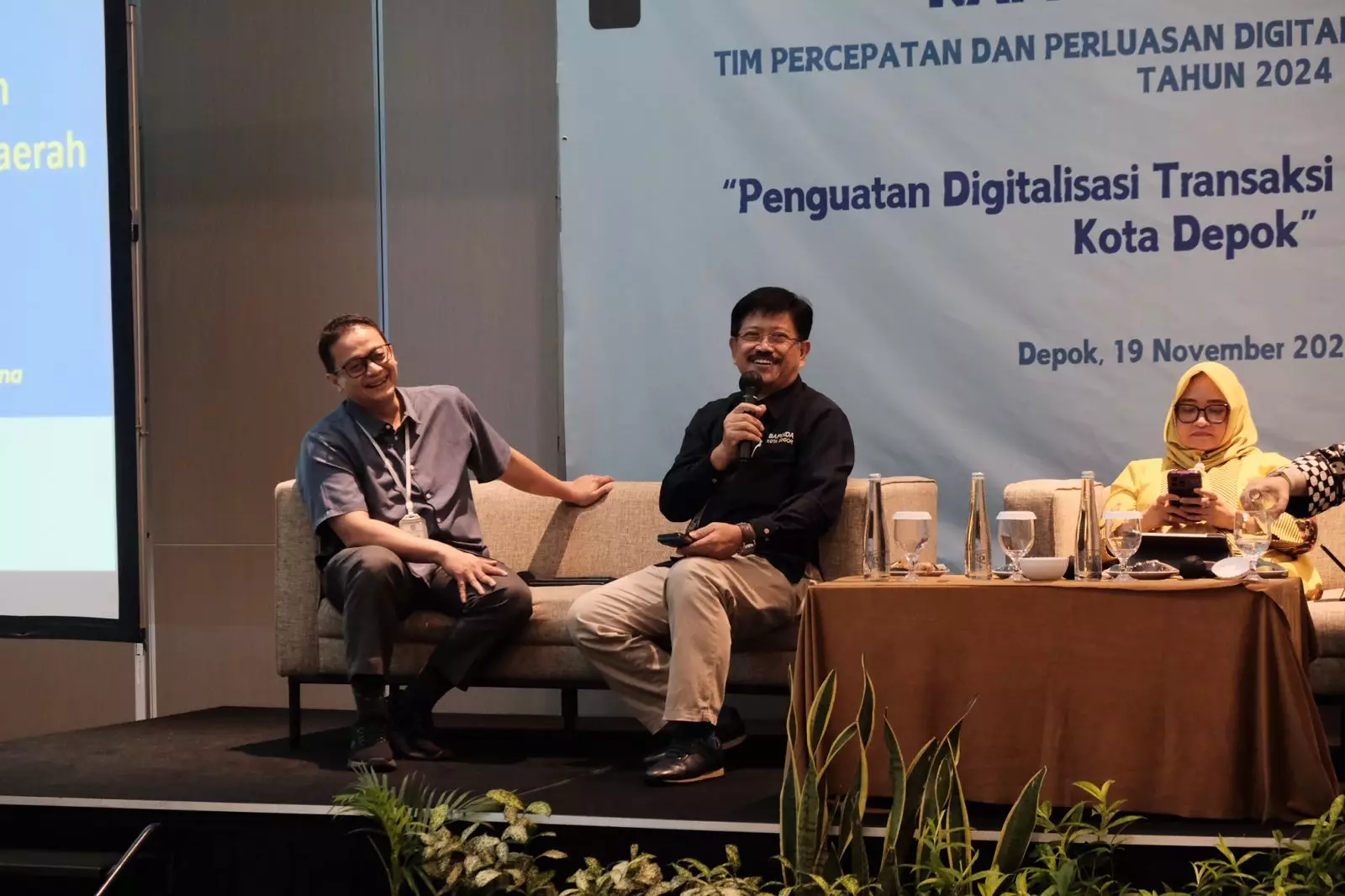 Kemajuan Implementasi Digitalisasi Sektor Keuangan Milik Kota Depok Dapat Pujian