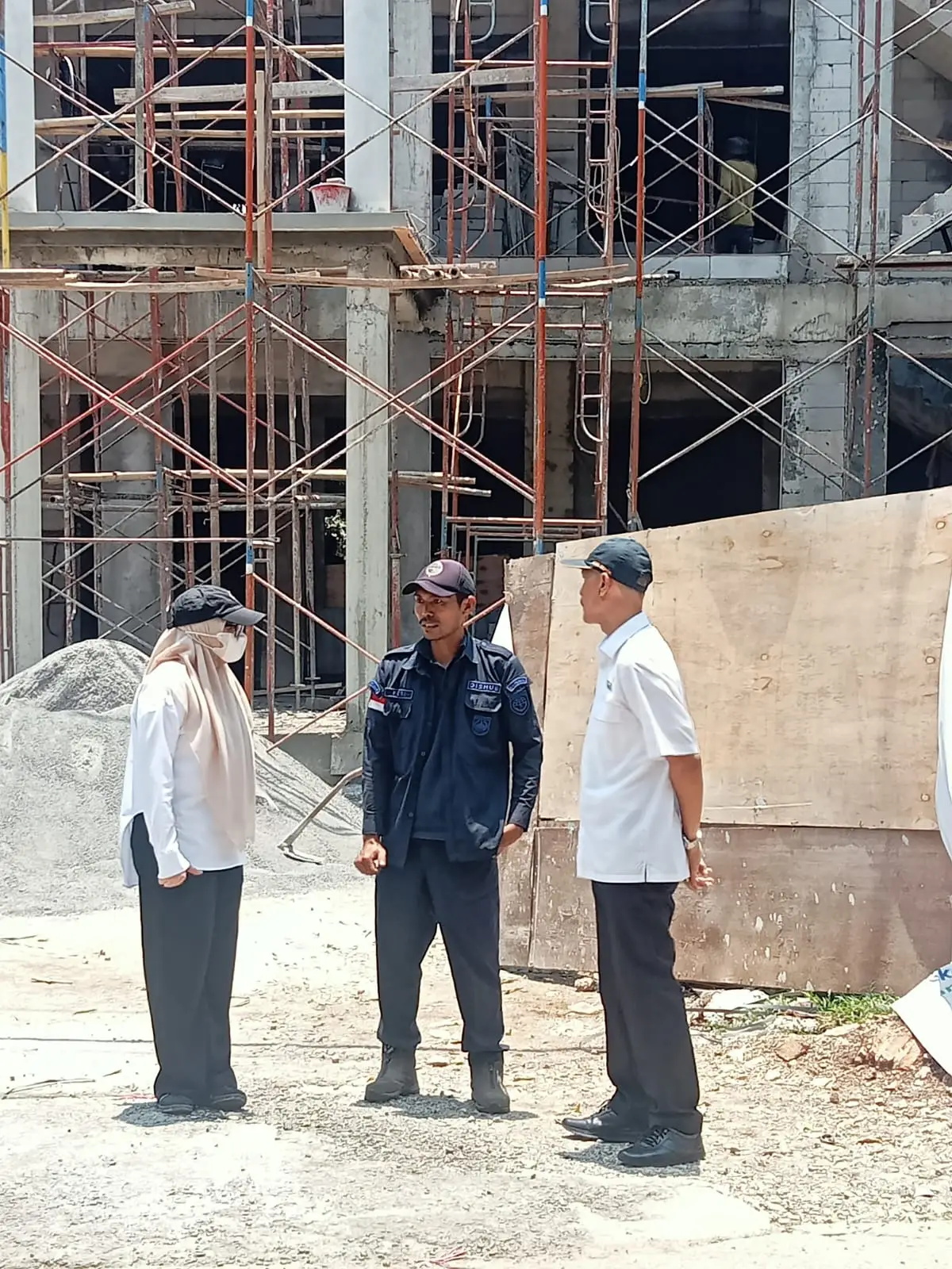 Renovasi Kantor Bojongsari Masuk Tahap Atap