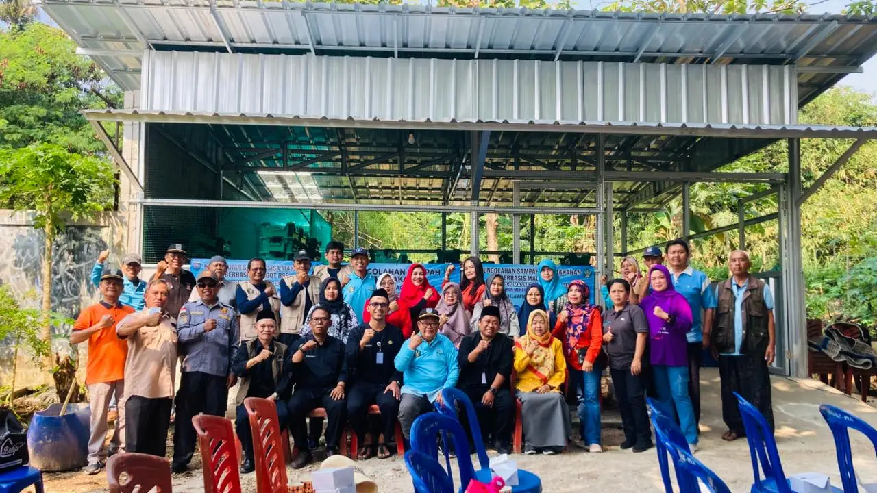 Kelurahan Dumek Miliki Rumah Maggot Olah Sampah organik