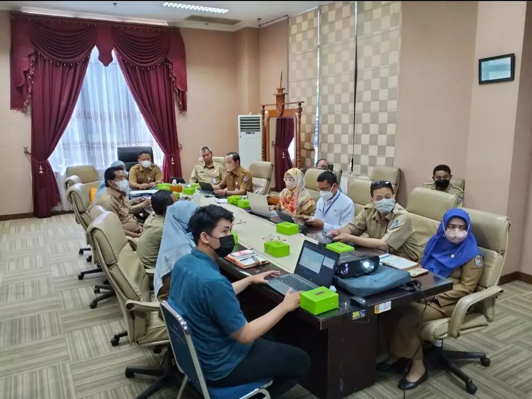 Dampak Kenaikan BBM, Pemkot Depok Gelar Rapat Persiapan Pemberian Bantalan Sosial