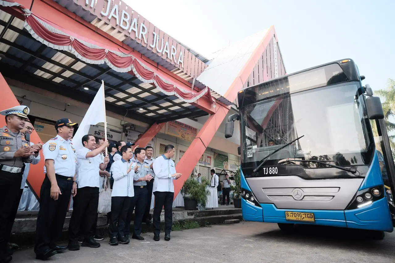 Dilepas Wakil Wali Kota Depok, TransJabodetabek Rute Sawangan-Lebak Bulus Siap Beroperasi