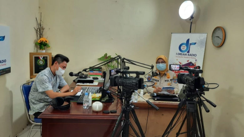 Lewat Talkshow Radio, Satpol PP Depok Paparkan Aturan KTR