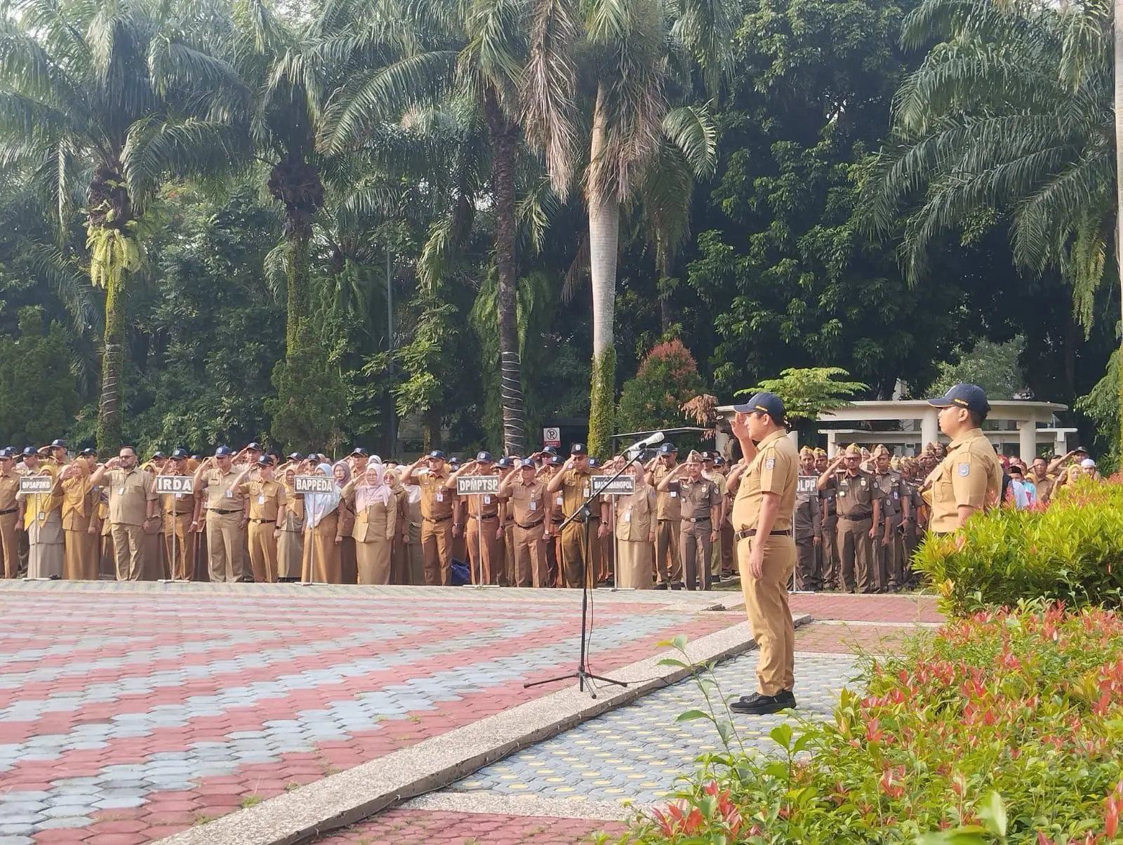 Lewat Apel Pagi, Wawalkot Depok Ingatkan Camat-Lurah Tingkatkan Pengawasan Bangunan di Sekitar Sungai