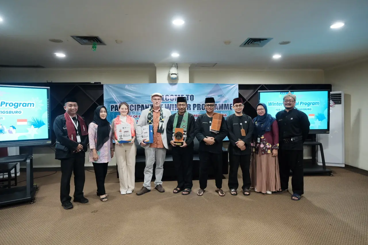 Kunjungi Pemkot Depok, Mahasiswa Jerman Diterima Asisten Ekbang