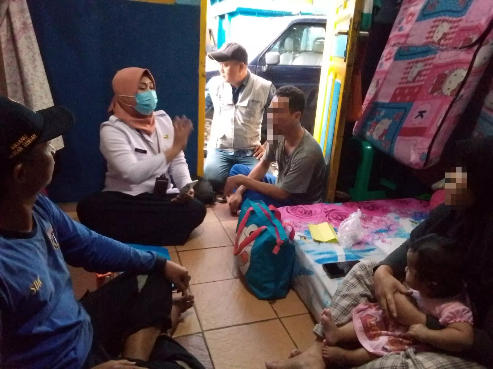 Dinsos Depok Pulangkan Lansia Terlantar kepada Keluarganya