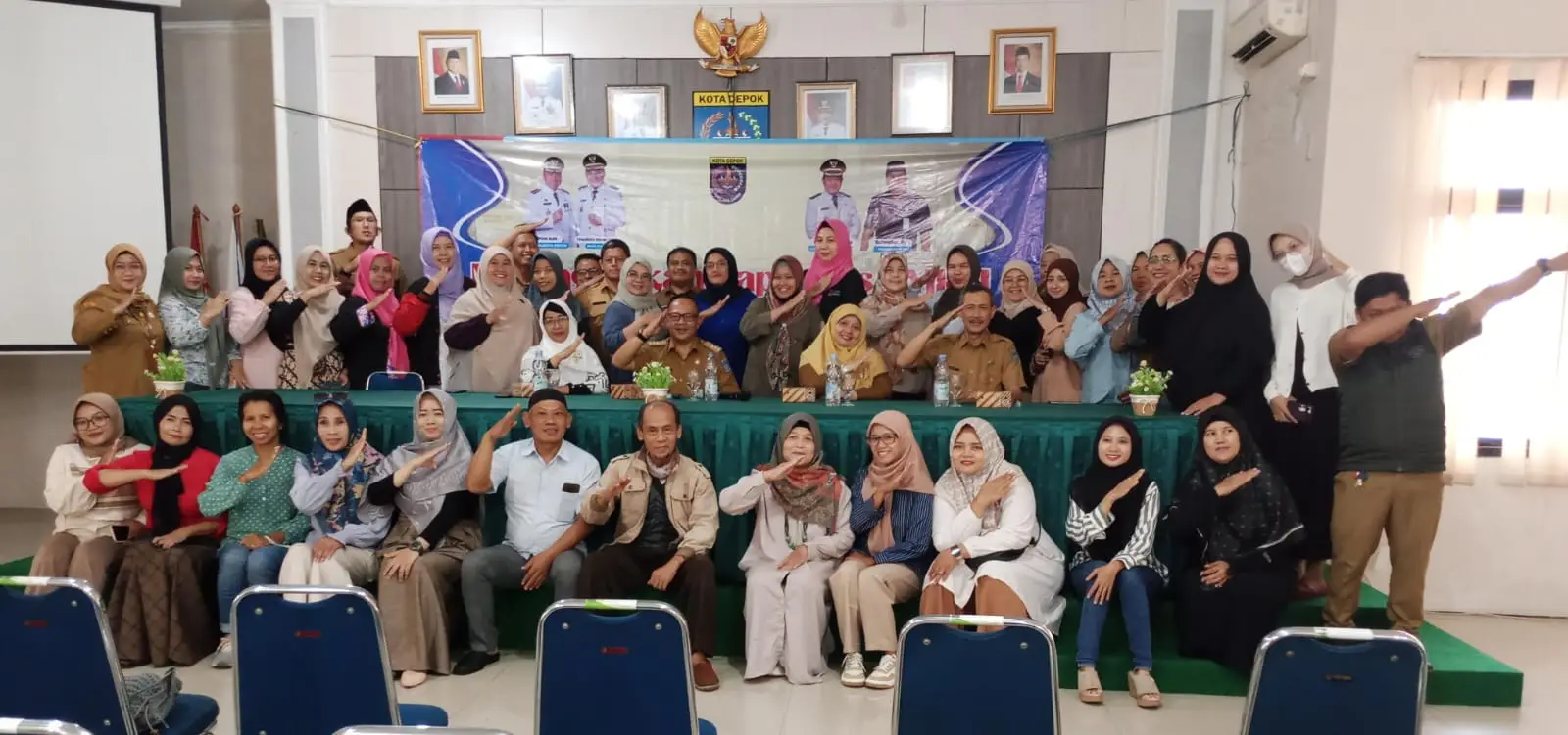 Pelatihan Digital Marketing Tingkatkan Daya Saing UMKM Bojongsari di Era Digital