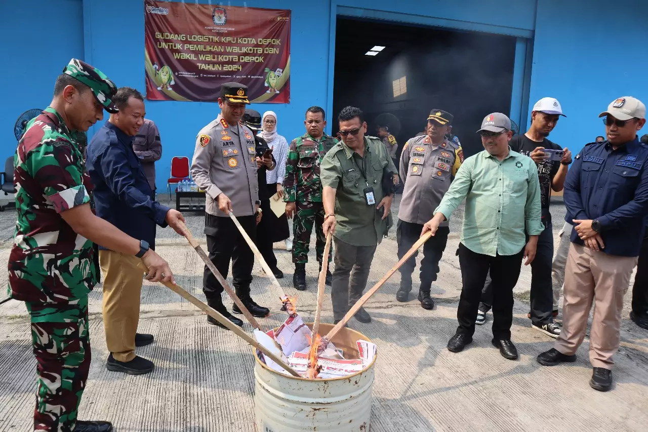 KPU Depok Musnahkan Surat Suara Rusak dan Lebih untuk Pilgub dan Pilwalkot