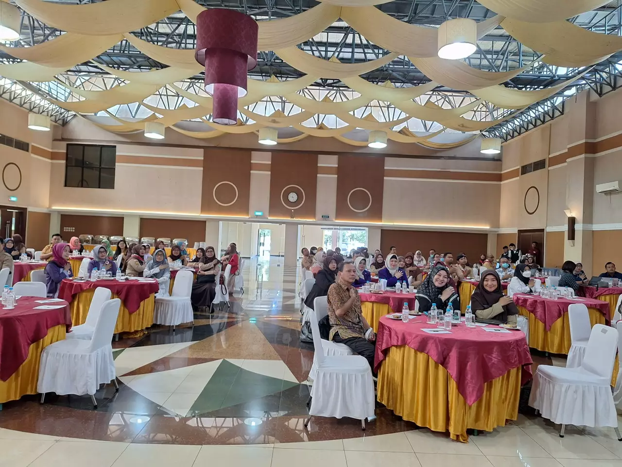 Tingkatkan Derajat Kesehatan Masyarakat, Dinkes Depok Adakan Pertemuan Bersama Lintas Program dan Sektor