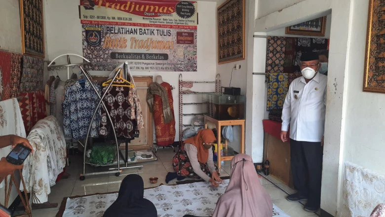 Wali Kota Kunjungi Sentra Batik Khas Depok di Sawangan