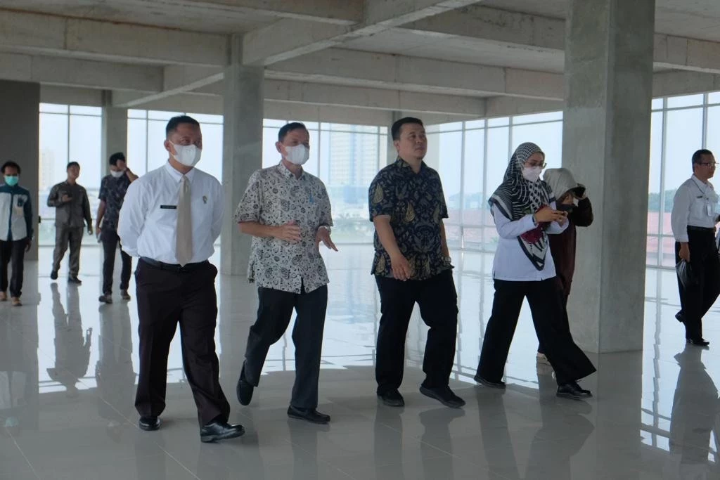 Sekda Depok Tinjau Pemanfaatan Ruang Seni Budaya dengan FISIP UI