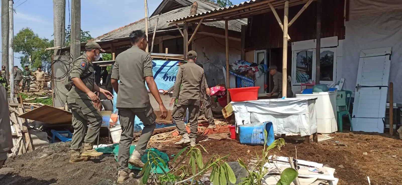 Empat Bangunan di Kawasan Eks RPH Rangkapan Jaya Ditertibkan, Akan Dibangun MTsN