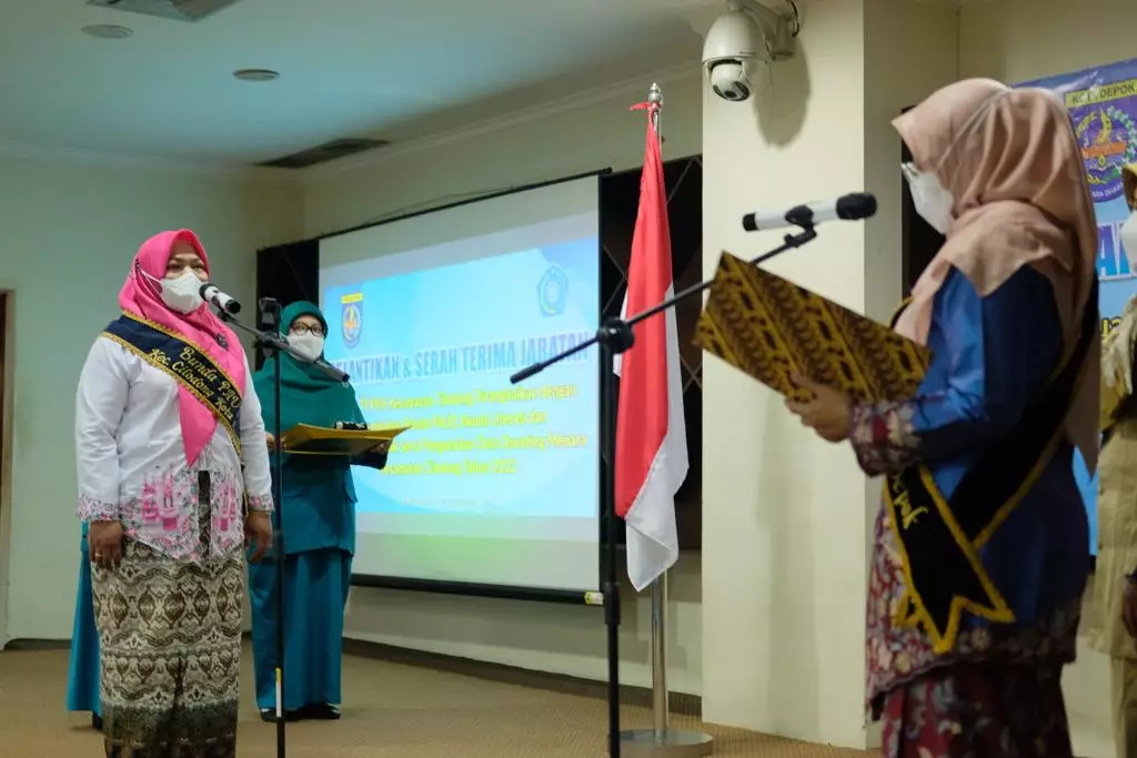 Pelantikan dan Serah Terima Jabatan Ketua TP-PKK dan Bunda Kecamatan Cilodong