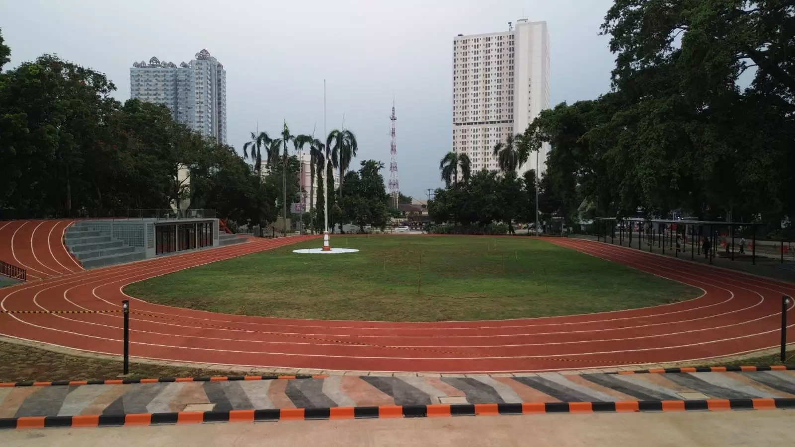 Depok Open Space Mahakarya Idris-Imam Diapresiasi Masyarakat