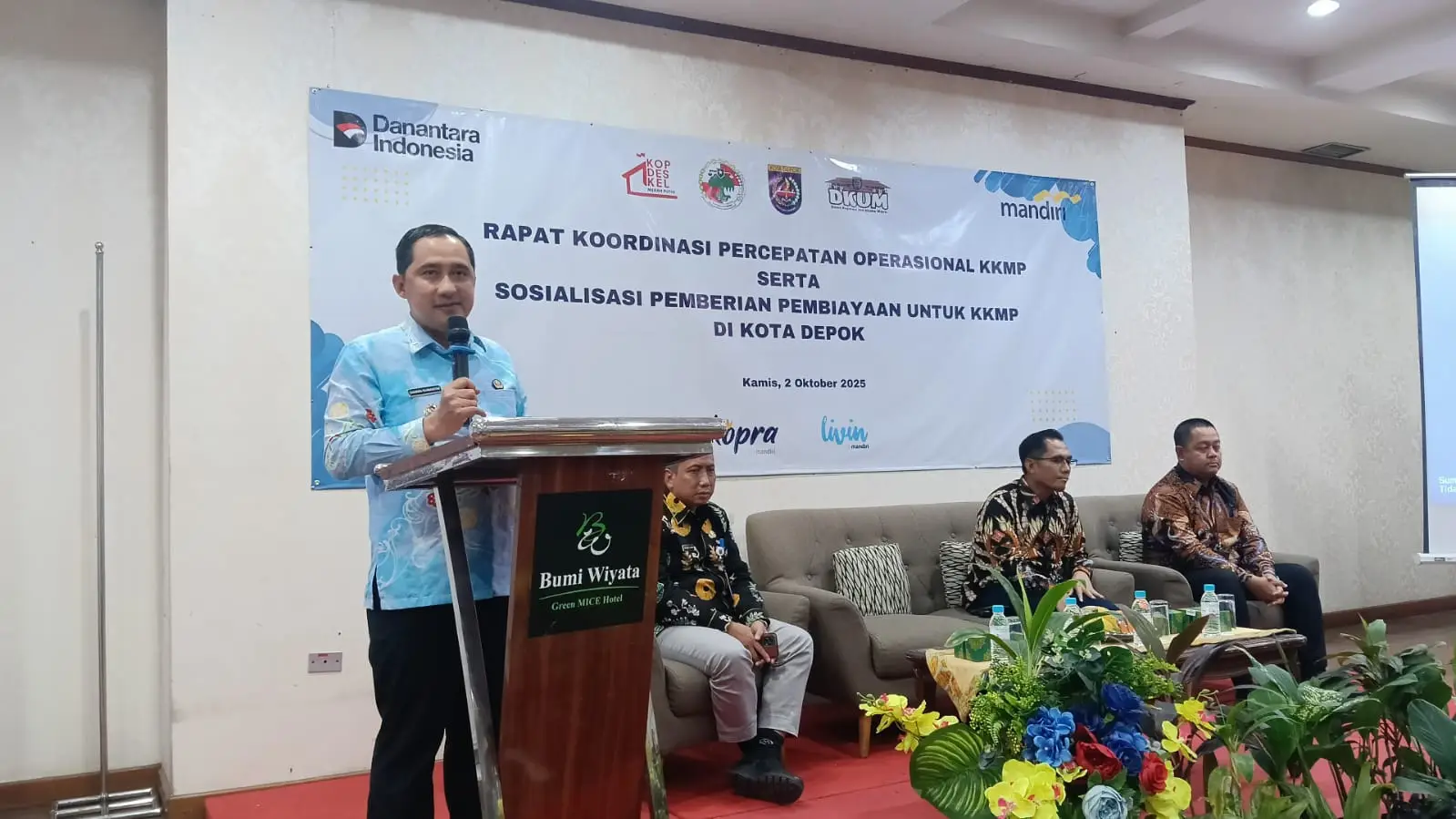 Wakil Wali Kota Depok Serahkan Dana Hibah Rp 30 Juta untuk Operasional KKMP
