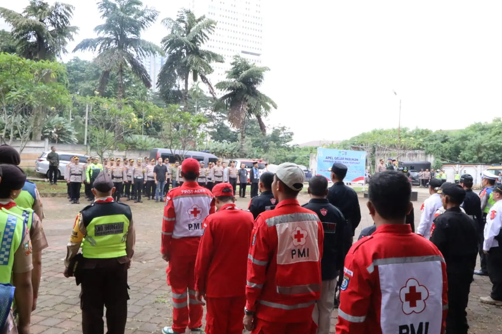 Libur Nyepi dan Lebaran, Relawan PMI Depok Siaga 24 Jam