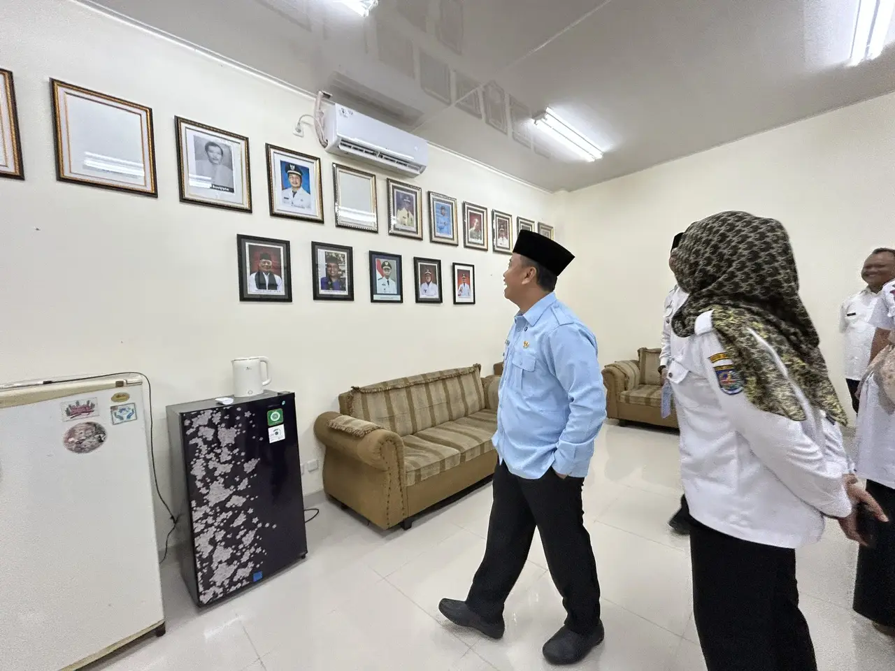 Kunjungi Kantor Kelurahan Tugu, Wali Kota Depok Nostalgia Saat Jadi Lurah