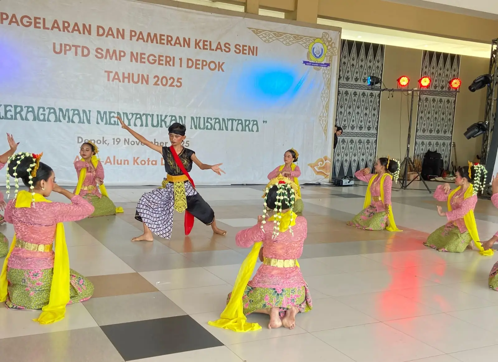 Keragaman Warnai Pagelaran Seni SMPN 1 Depok, 260 Siswa Ikut Ambil Bagian