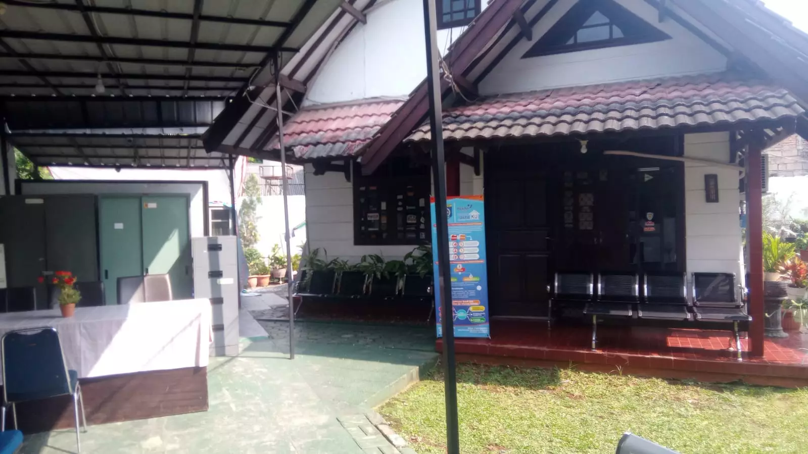 Kantor Direnovasi, Pelayanan Kelurahan Beji Timur Pindah Lokasi Sementara