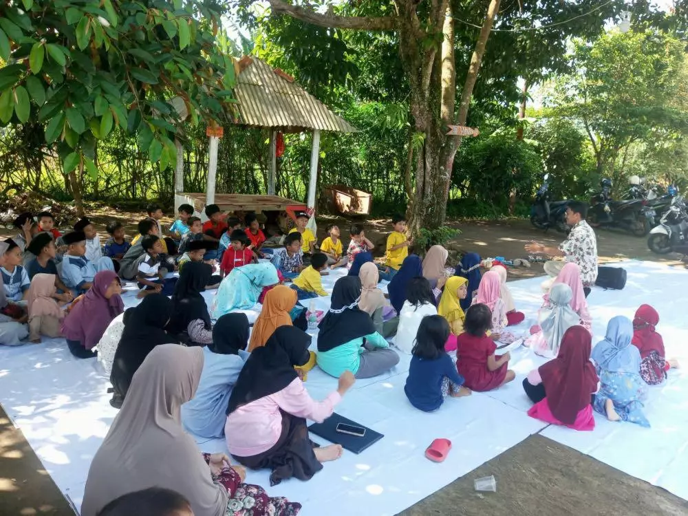 Wujud Ramah Anak, RW 01 Ratujaya Gelar Sanlat Ramadan