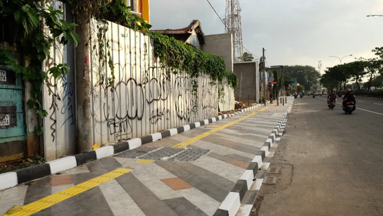 Selesai Dikerjakan, Penataan Trotoar Segmen I di Jalan Margonda Capai 700 Meter