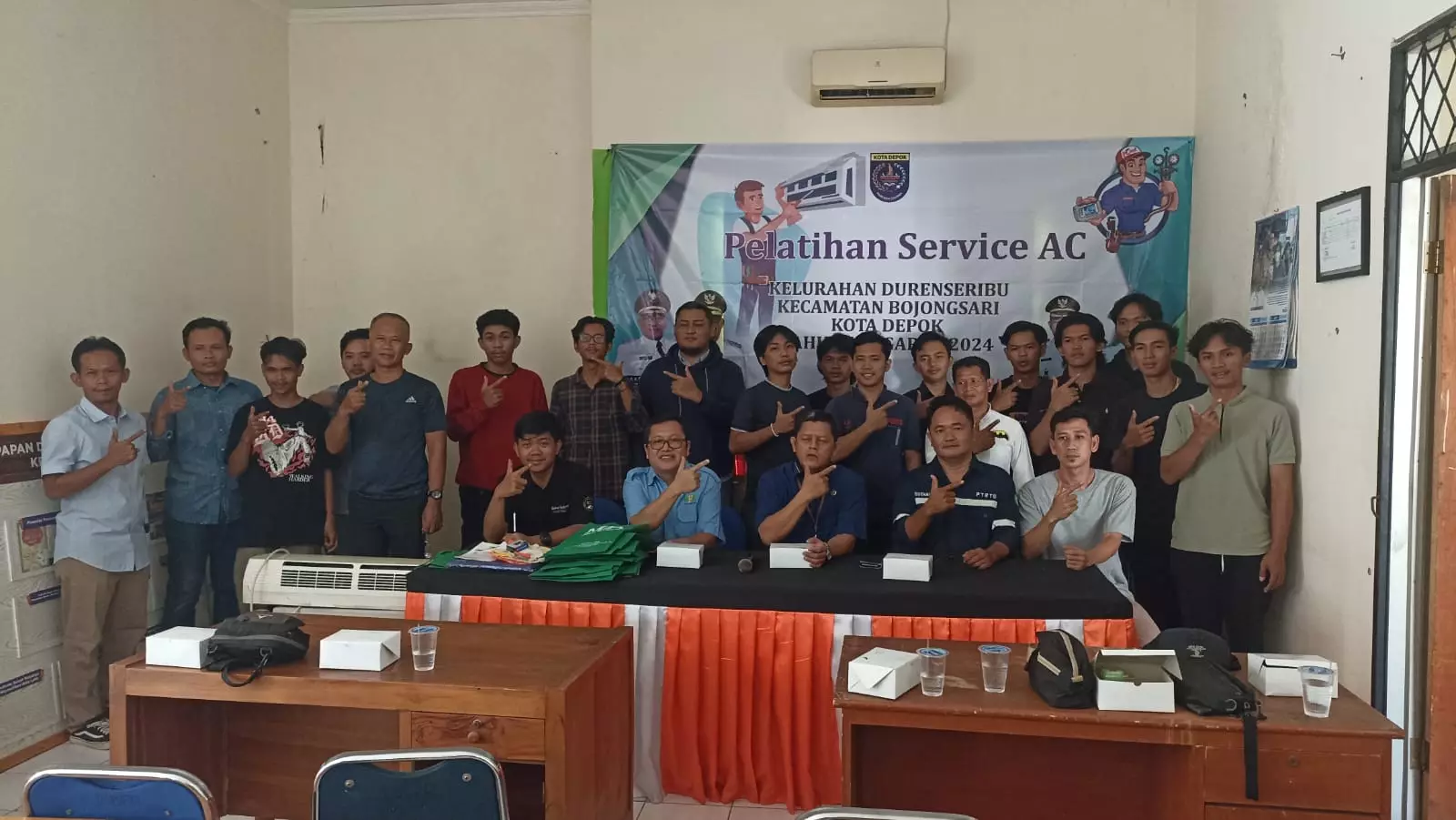 Puluhan Peserta Pelatihan Servis AC Akan Jalani Uji Kompetensi, Lurah Duser: Semoga Lolos Semuanya