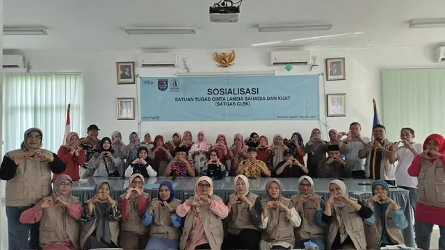 Bantu Tingkatkan Layanan Lansia, Kelurahan Cisalak Kenalkan Satgas CLBK