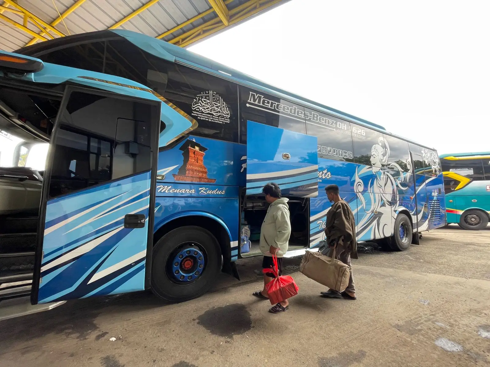 Pemudik Asal Depok Mulai Kembali, Arus Balik di Terminal Jatijajar Berangsur Normal