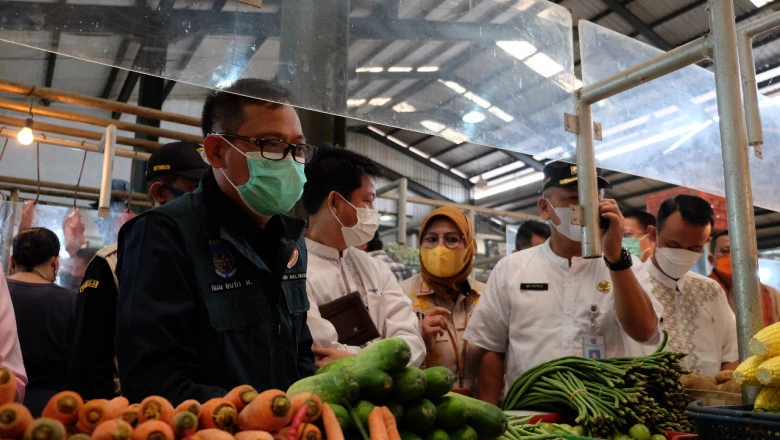 Jelang Ramadan, TPID Depok Monitoring Harga Kebutuhan Pokok di Pasar Sukatani