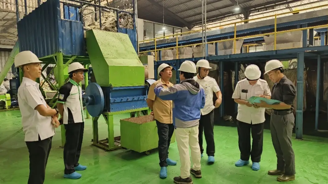 DLHK Depok Belajar Pengelolaan Sampah dari Green Prosa Taman Safari