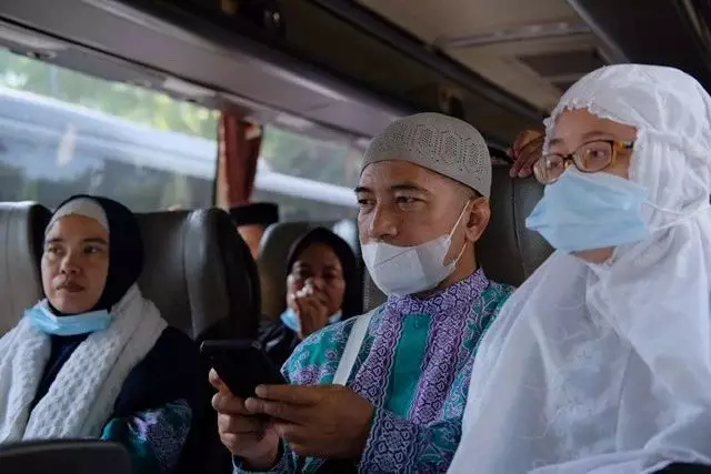 450 Calhaj Kota Depok Kategori Lansia