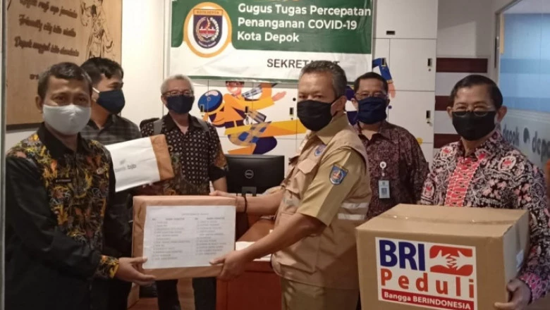 Badan Koperasi dan Perbankan di Depok Donasikan  4.402 Masker