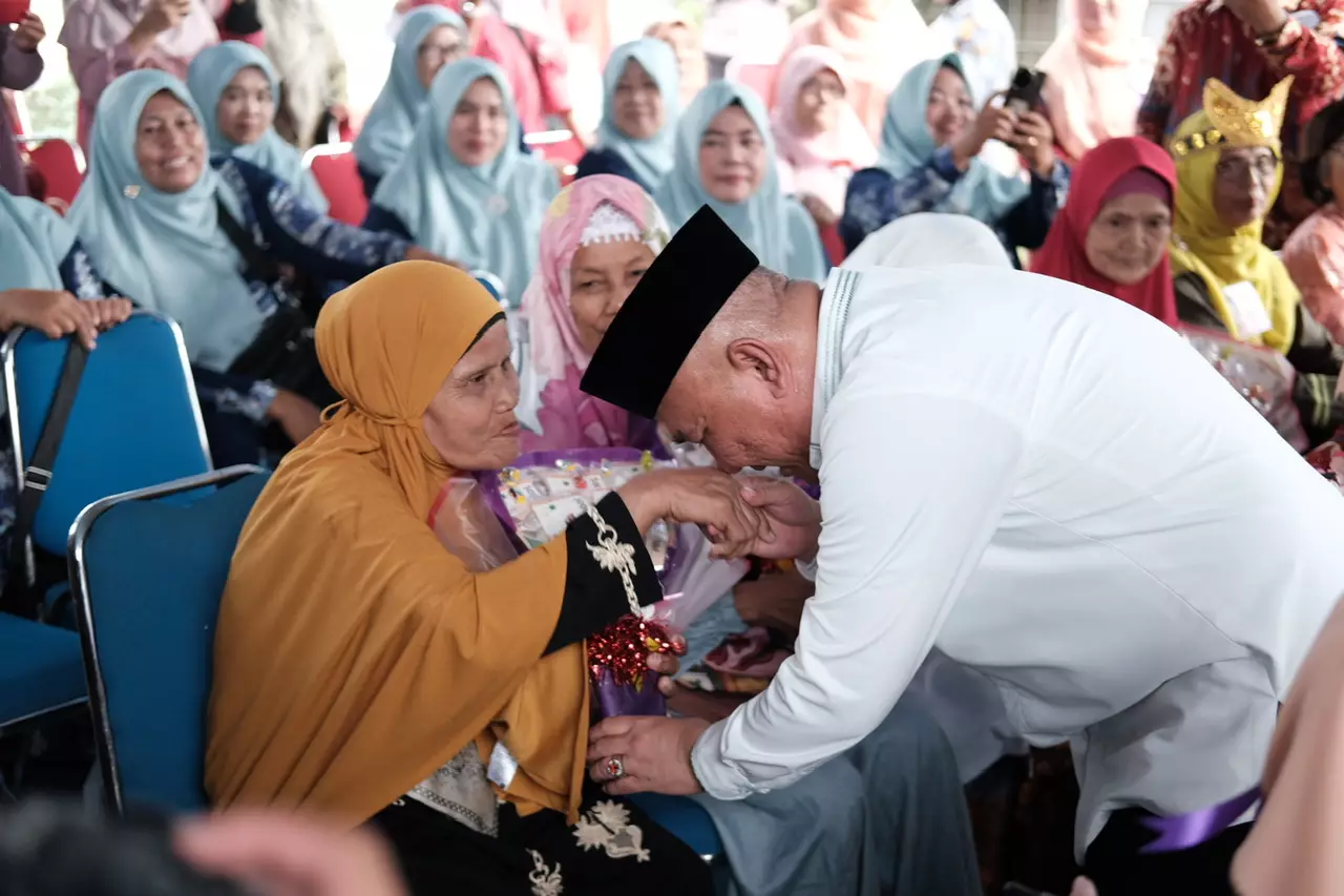 Wali Kota Depok Hadiri Peringatan HLUN Ke-28 di Kecamatan Sawangan