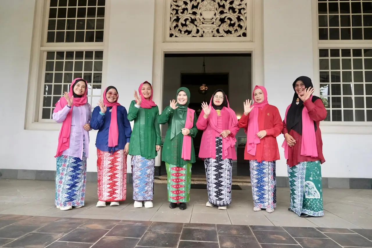 Ngider Bersama Cing Ikah: Saat Istri Forkopimda Terpukau Akan Keindahan Gedong Tinggi Rumah Cimanggis