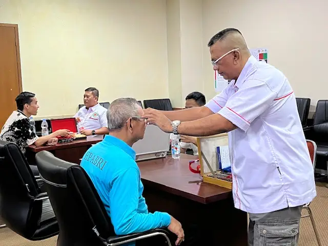 80 Lansia di Depok Jalani Pemeriksaan Mata Gratis